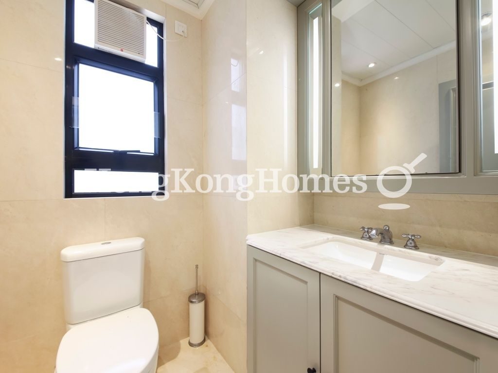 Guest Powder Room — 御花園 - 第01座，中半山
