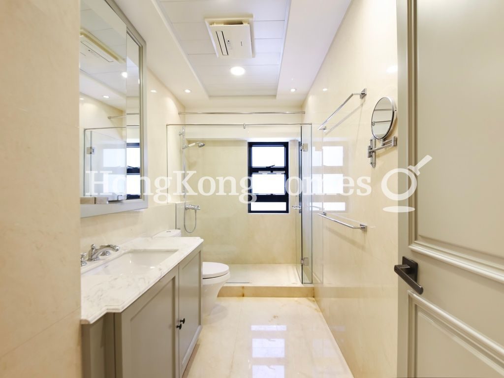 Guest Bathroom — 御花園 - 第01座，中半山