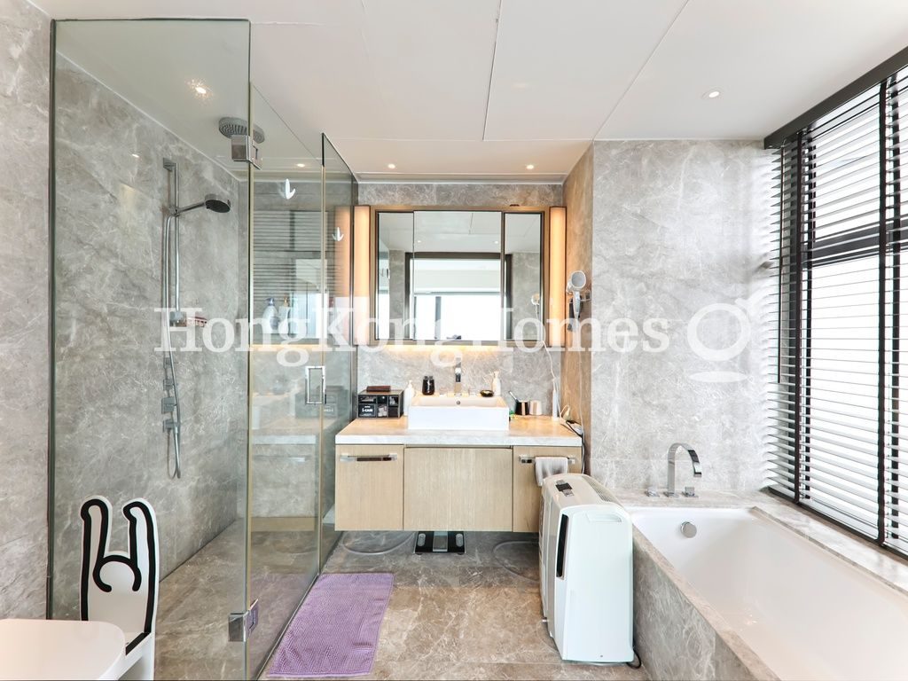 Master Bathroom — 蔚然，西半山
