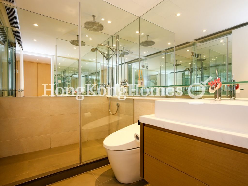 Second Ensuite Bathroom — 會景閣，灣仔