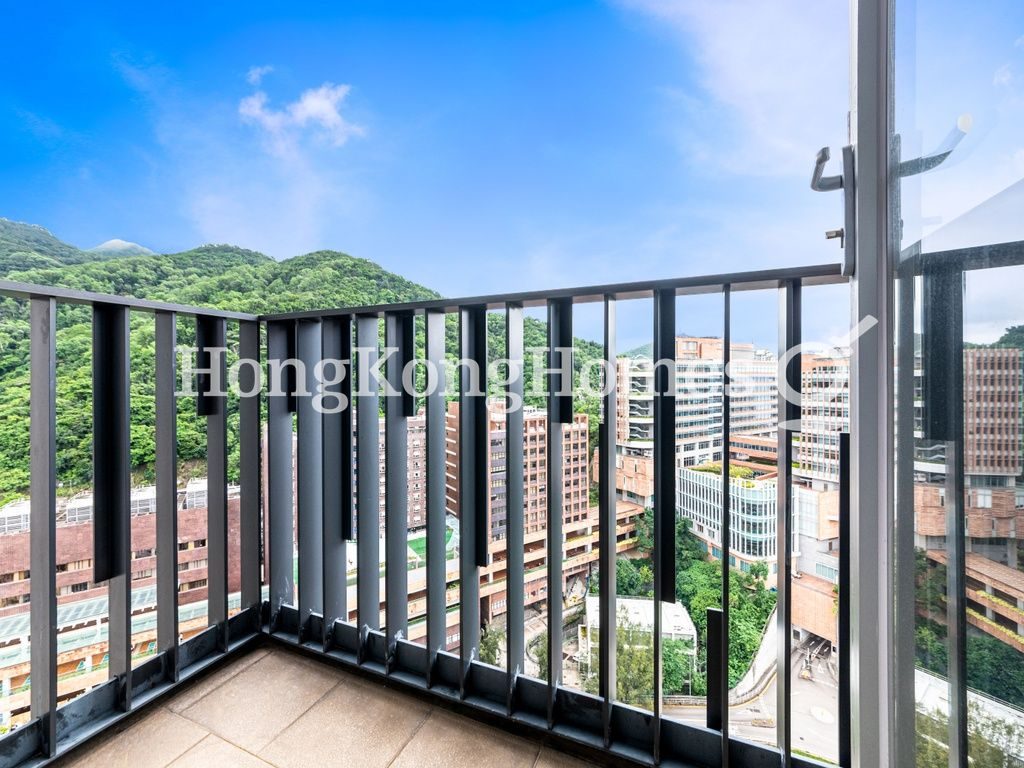 Balcony off Studio — 尚嶺，西環堅尼地城