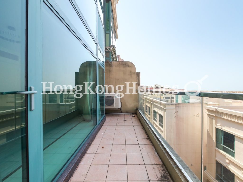 Balcony Off Master Bedroom — 富豪海灣，赤柱