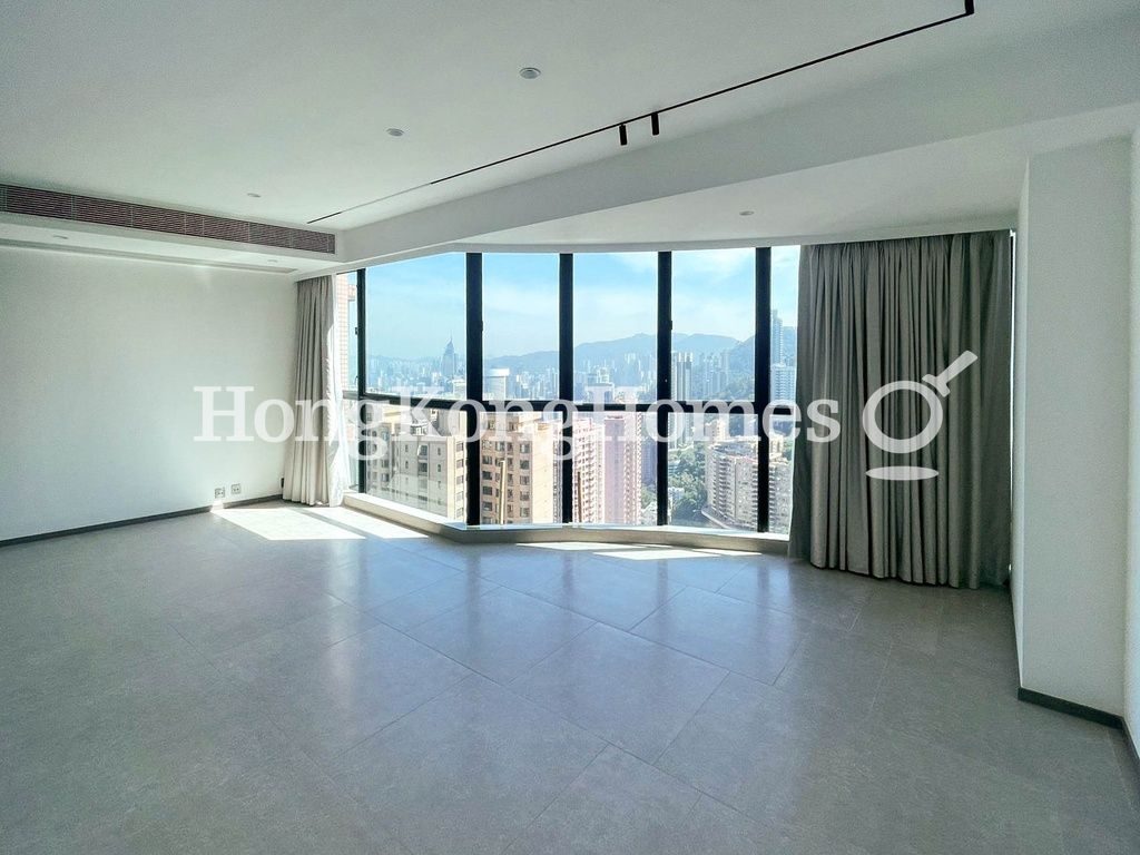 Living and Dining Room — Dynasty Court - Block 03, Mid-levels Central