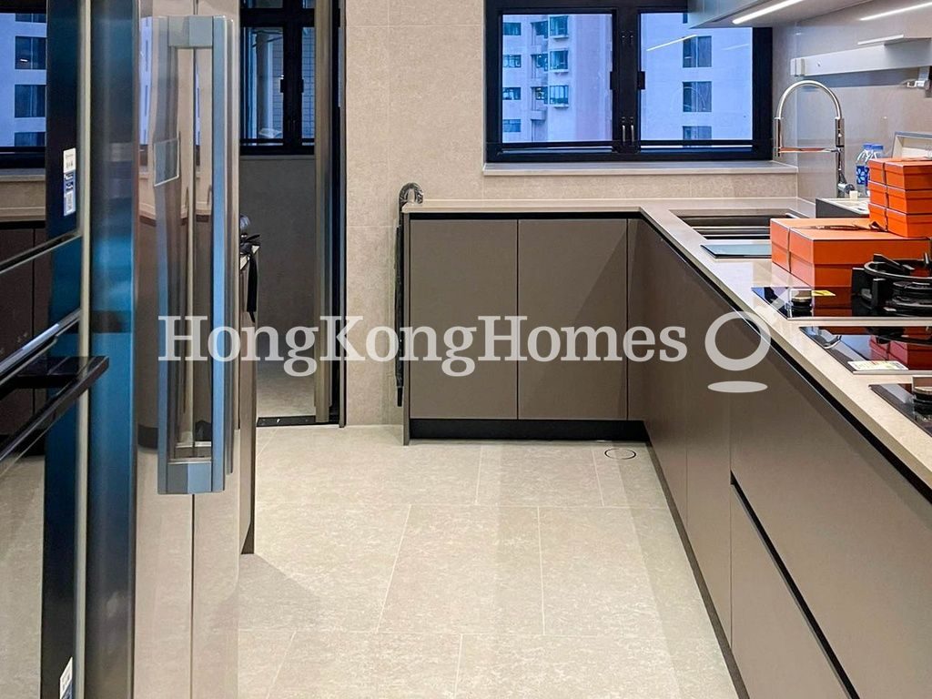 Kitchen — Dynasty Court - Block 03, Mid-levels Central