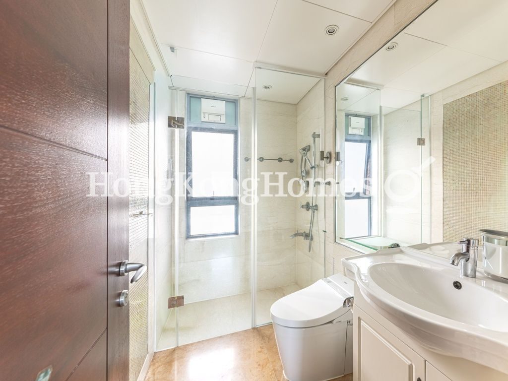Second Ensuite Bathroom — 貝沙灣 04期, 南灣，薄扶林