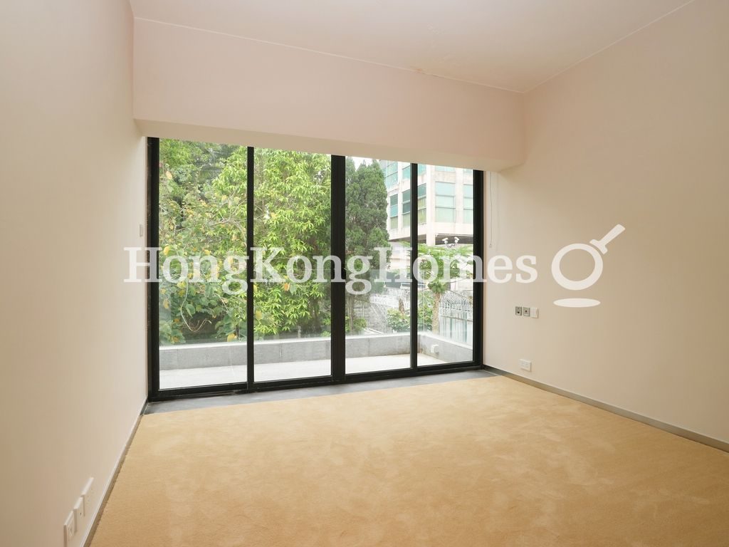 Third Ensuite Bedroom — 夏威夷花園，清水灣