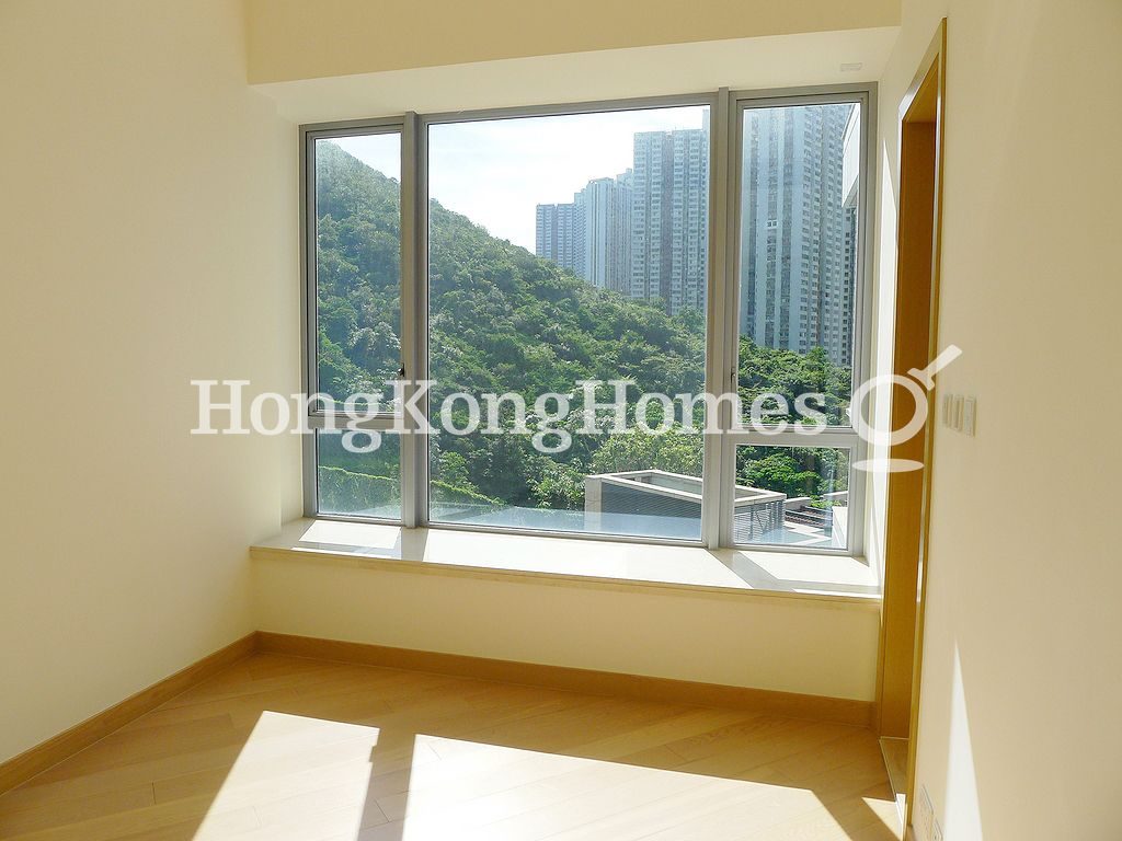Second Ensuite Bedroom — Larvotto - Block 2, Ap Lei Chau
