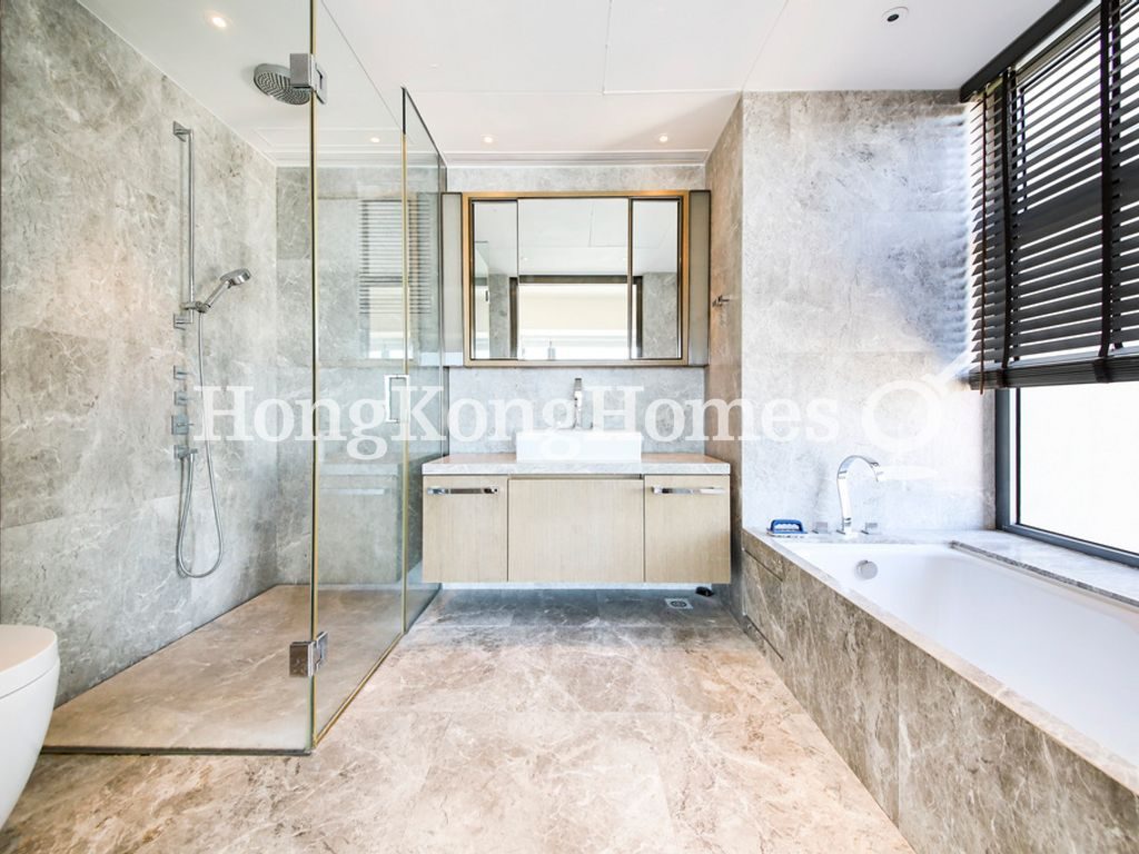 Master Bathroom — 蔚然，西半山
