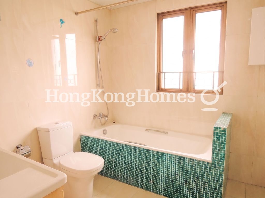 Guest Bathroom — 陽明山莊  10座 環翠軒，淺水灣