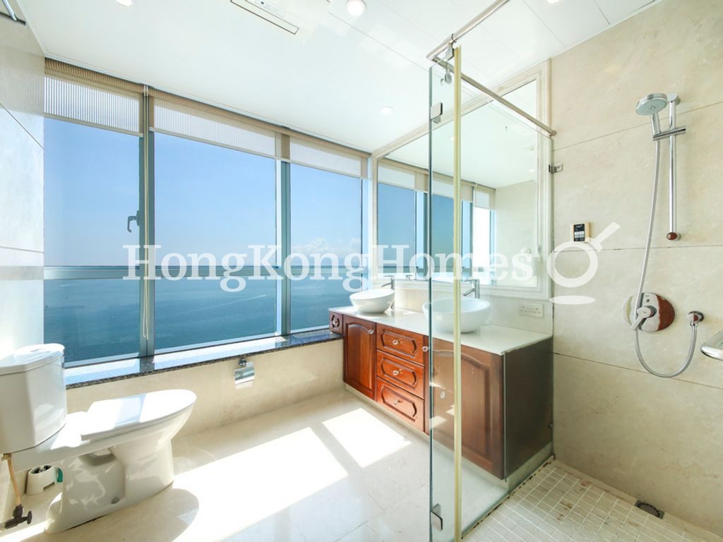 Master Bathroom — 貝沙灣 04期, 南灣，薄扶林