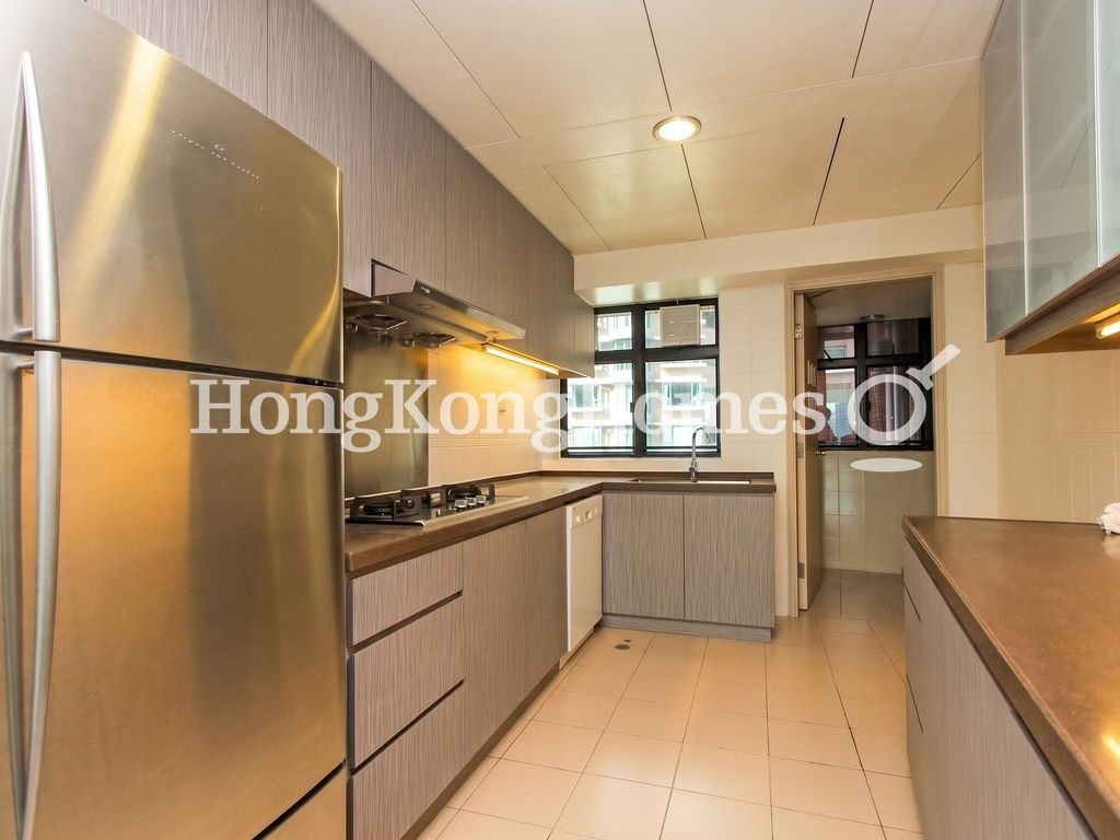 Kitchen — Dynasty Court - Block 04, Mid-levels Central