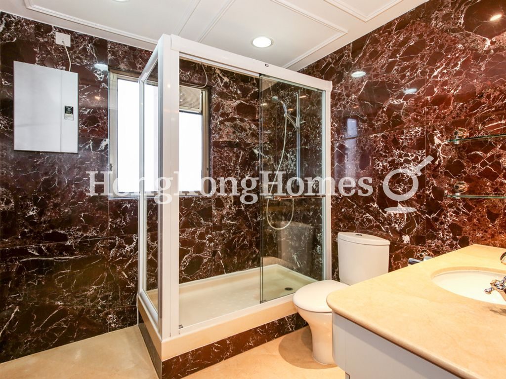 Guest Bathroom — 陽明山莊 13座 摘星樓，淺水灣