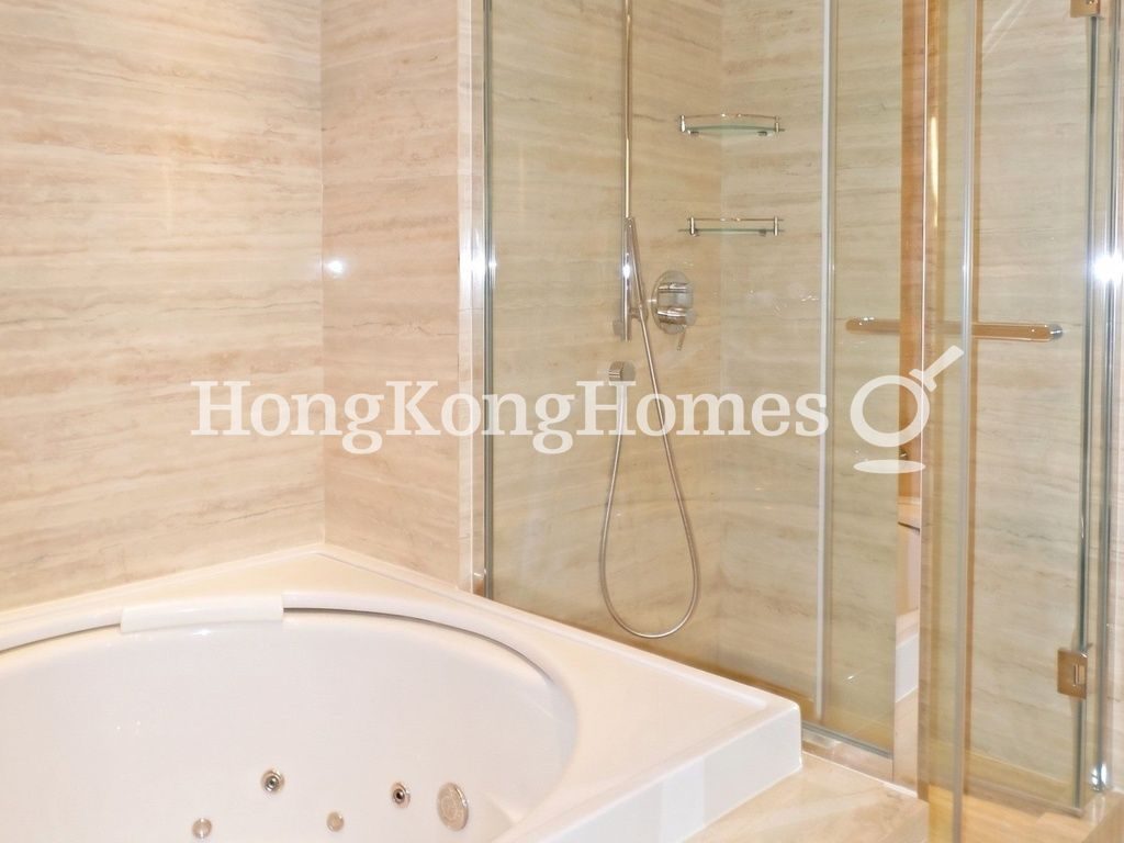 Master Bathroom — 深灣9號 - 第6座，黃竹坑