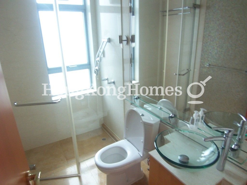 Second Ensuite Bathroom — 貝沙灣 04期, 南灣，薄扶林