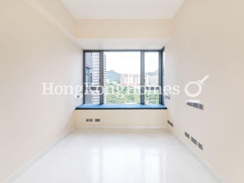 Fourth Bedroom — Residence Bel-air - Phase 04, Peak Tower 05, Pokfulam