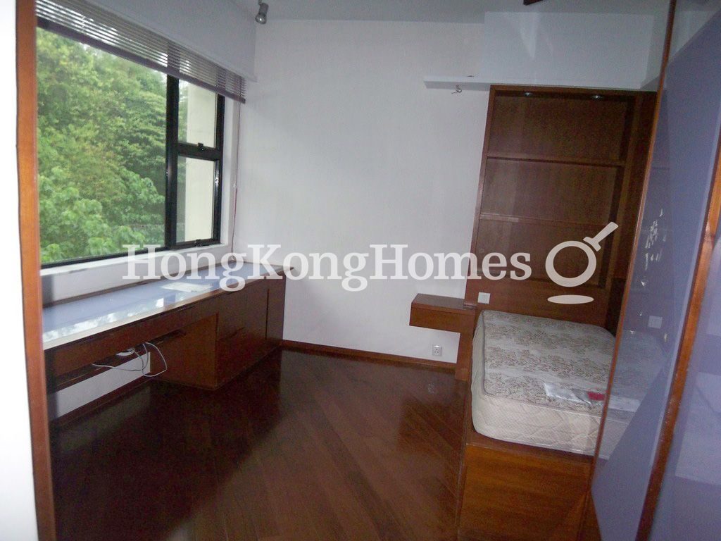 Second Ensuite Bedroom — 輝百苑，大潭