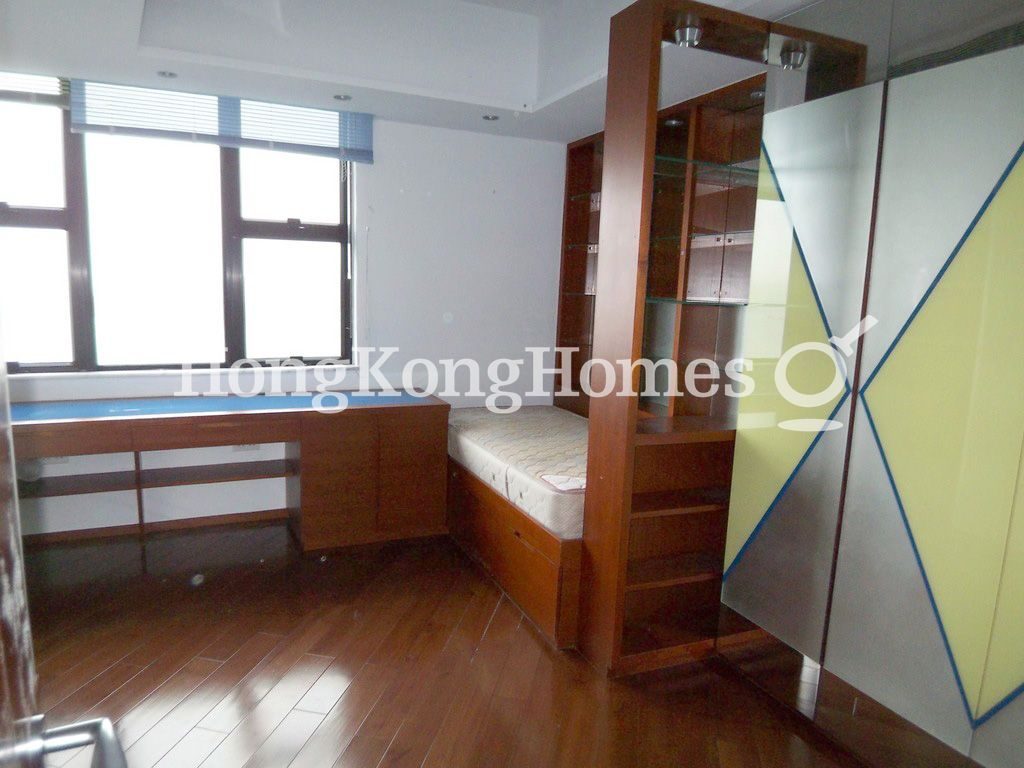Third Ensuite Bedroom — 輝百苑，大潭