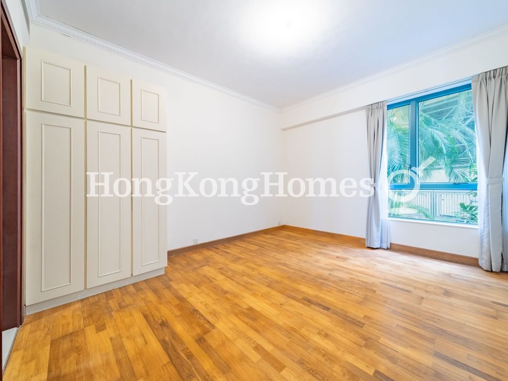 Third Ensuite Bedroom — 富豪海灣，赤柱