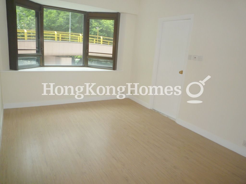 Second Ensuite Bedroom — 愛都大廈 - 第03座，中半山