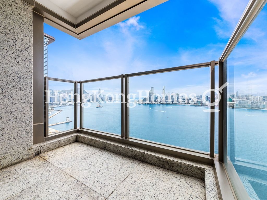 Balcony off Living and Dining Room — 維港頌 - 第7座，北角