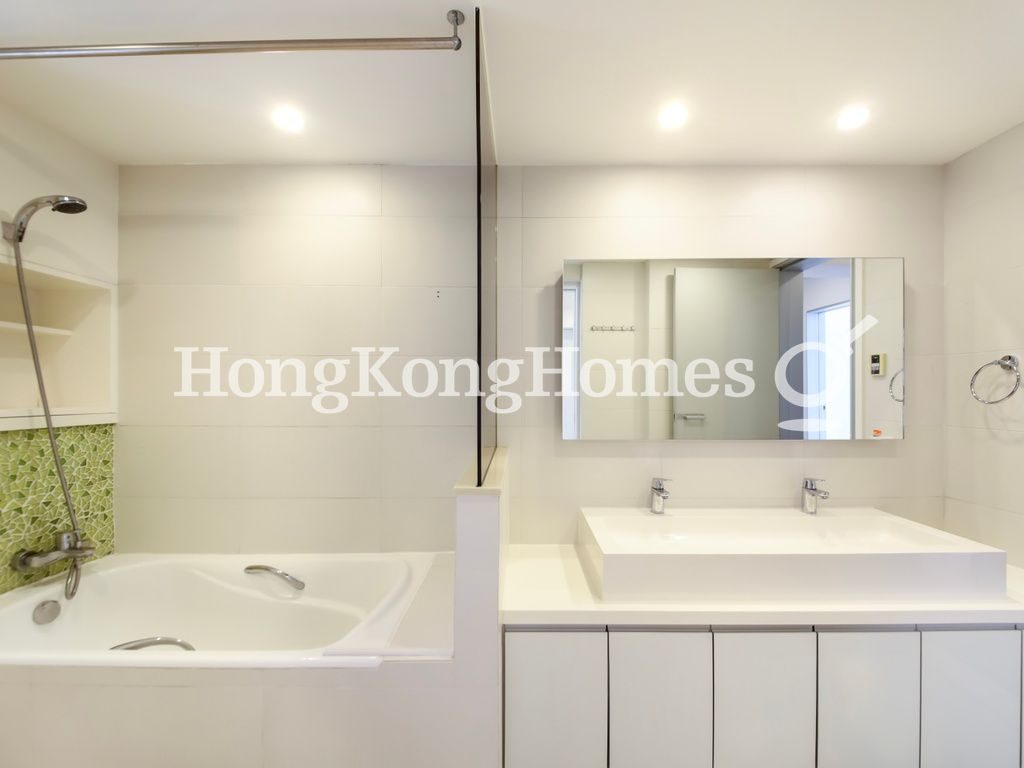 Guest Bathroom — 雙溪，淺水灣