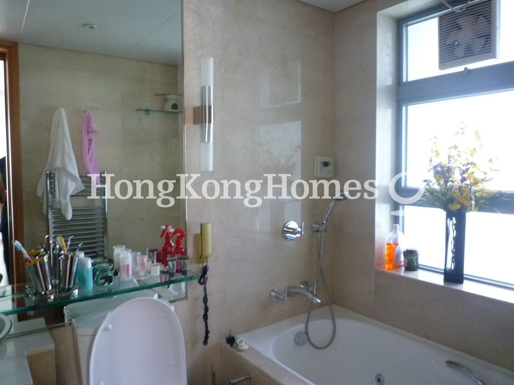 Master Bathroom — 貝沙灣 02期, 南岸，薄扶林