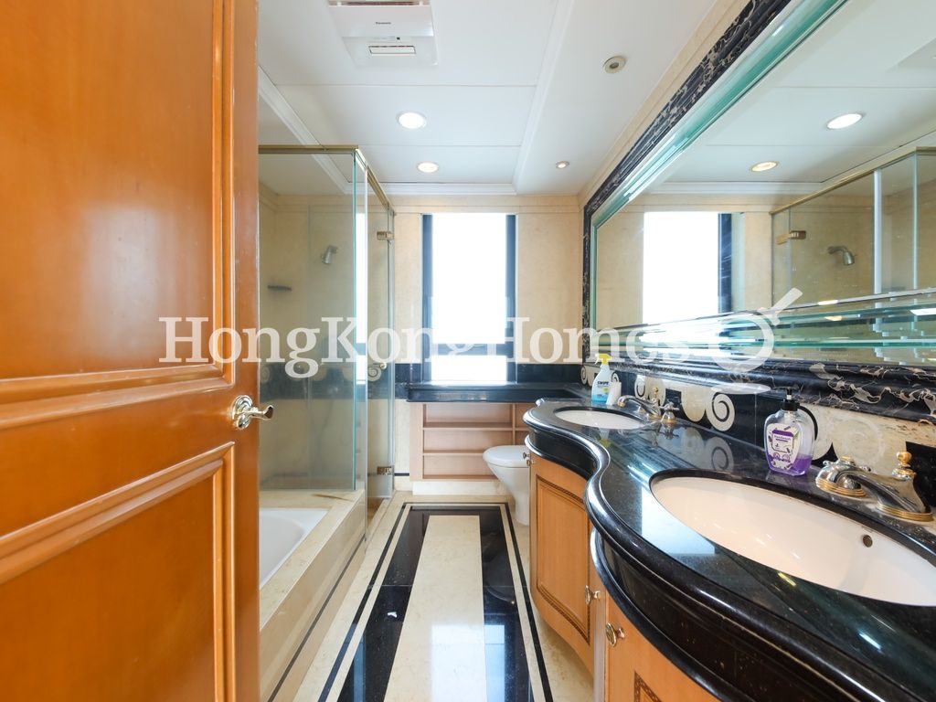 Master Bathroom — 禮頓山 - 第03座，跑馬地