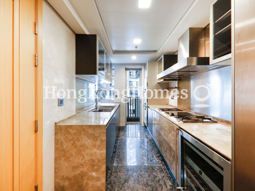 Kitchen — Kennedy Park at Central, Mid-levels Central