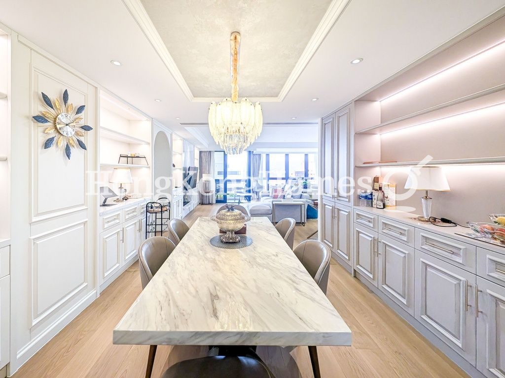 Living and Dining Room — South Bay Towers, Repulse Bay