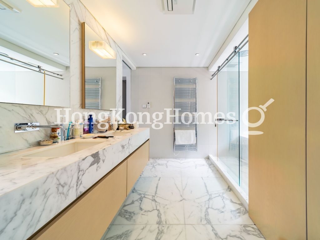 Master Bathroom — 華景園 - 第01座，淺水灣
