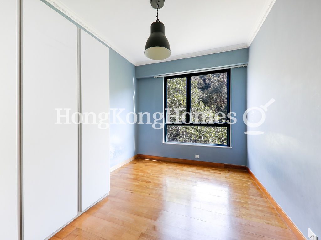 Fourth Ensuite Bedroom — 富豪海灣，赤柱
