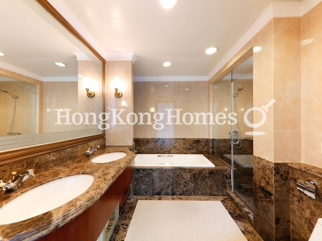 Master Bathroom — 富豪海灣，赤柱