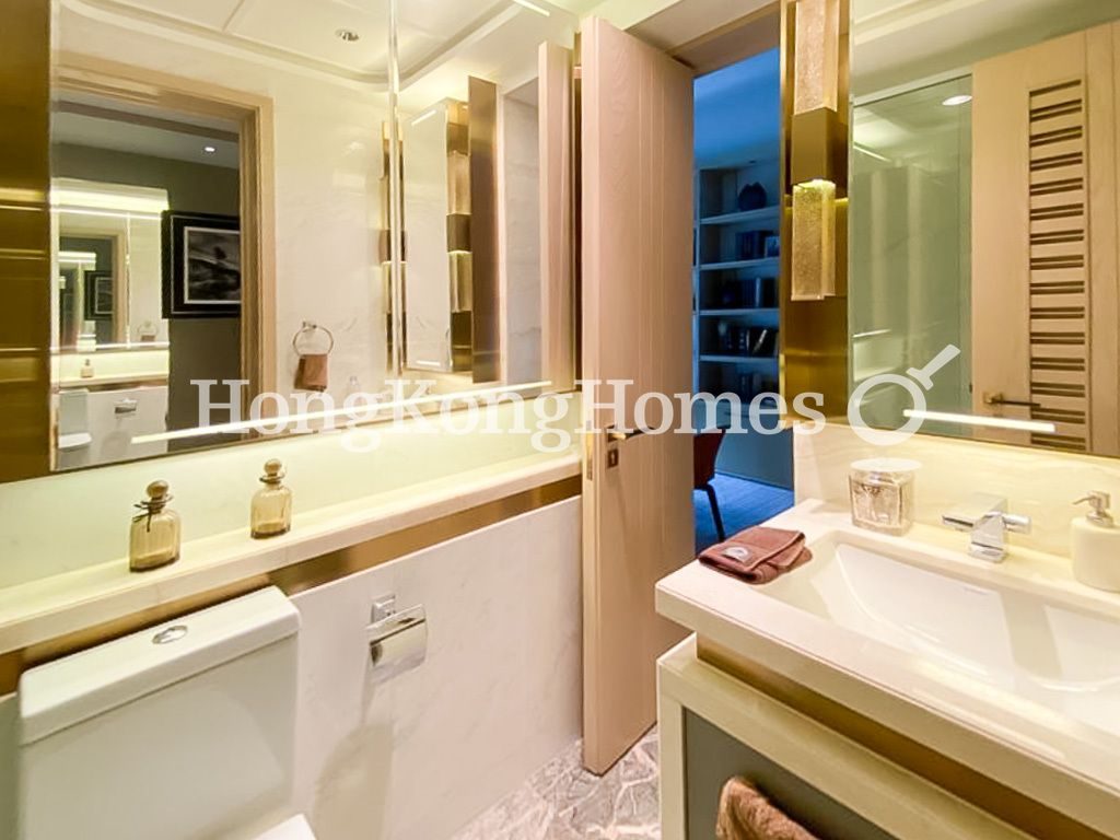 Second Ensuite Bathroom — Cluny Park，西半山