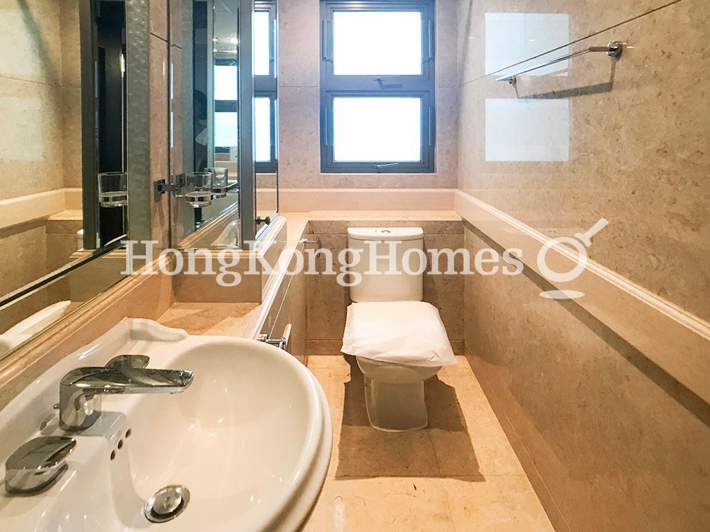 Guest Powder Room — 柏濤灣 柏濤豪苑，清水灣