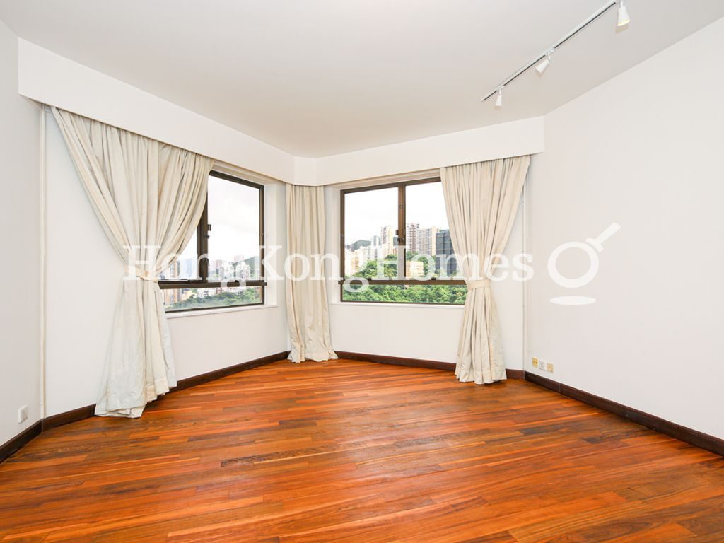 Master Bedroom — Broadwood Park, Happy Valley