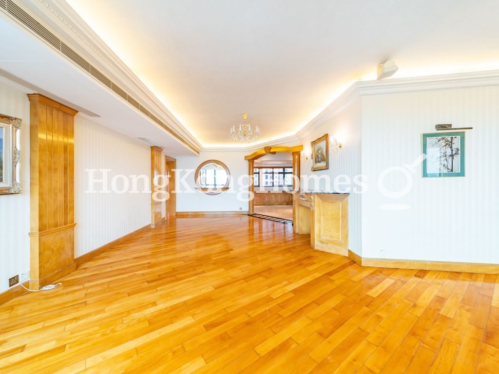 Living and Dining Room — Dynasty Court - Block 01, Mid-levels Central