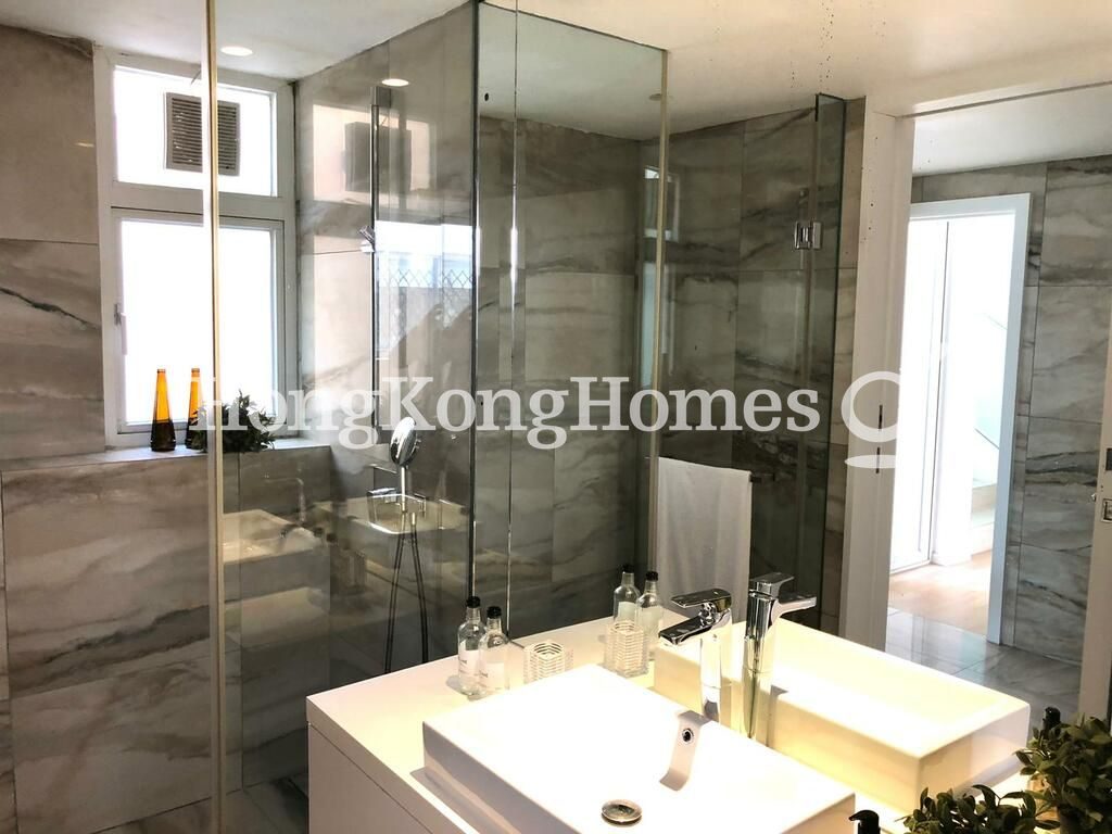 Second Ensuite Bathroom — 紅山半島 棕櫚徑，大潭