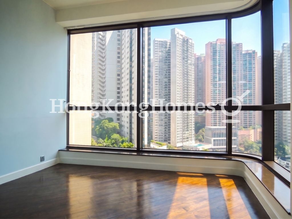 Third Ensuite Bedroom — 世紀大廈 2座，中半山