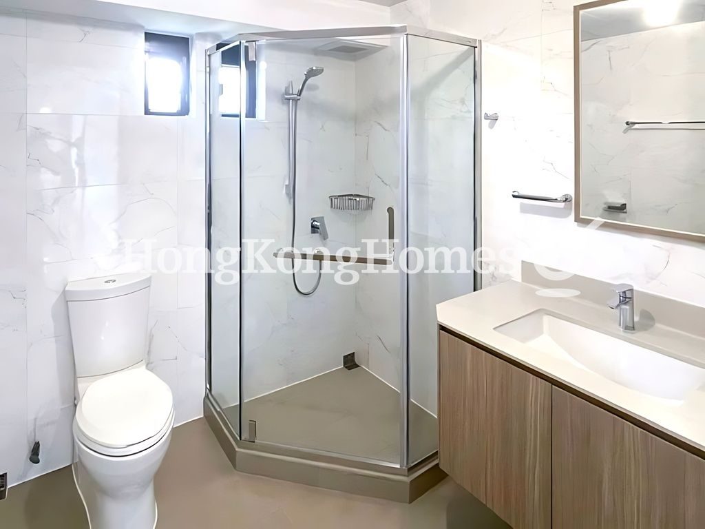 Guest Bathroom — 雙溪，淺水灣