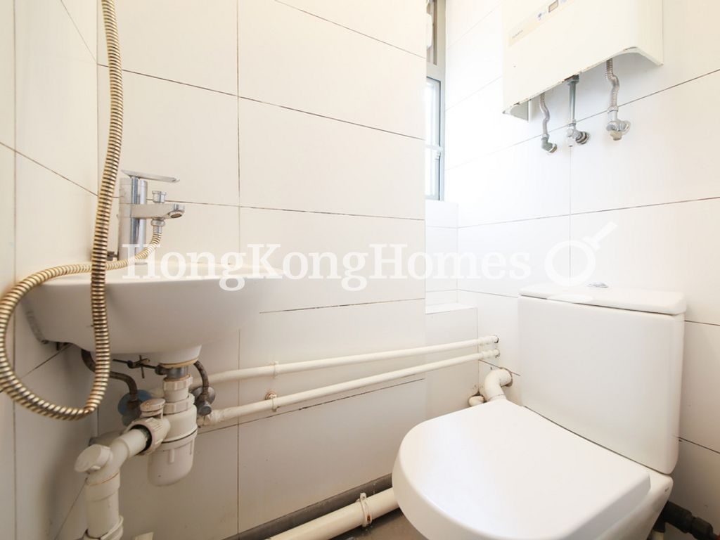 Maid's Washroom — 天匯，西半山