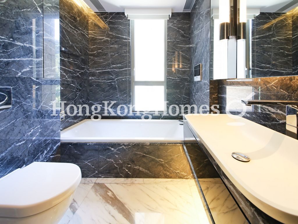 Guest Bathroom — 天匯，西半山