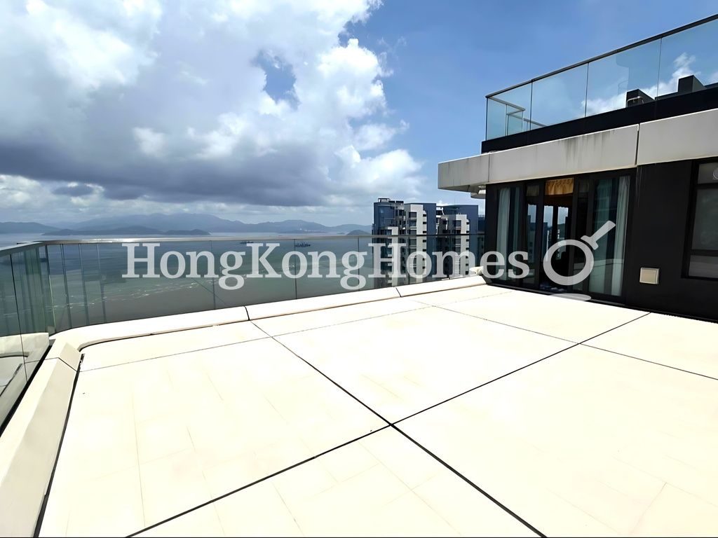 Private Rooftop Terrace — 貝沙灣 06期 Bel-Air No. 8 5座，薄扶林