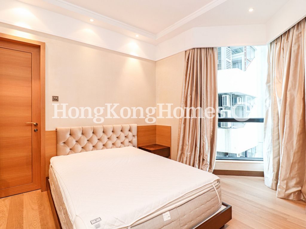 Second Ensuite Bedroom — 世紀大廈 2座，中半山