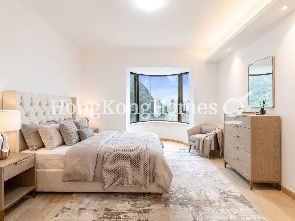 Second Ensuite Bedroom — Garden Terrace 2, Mid-levels Central