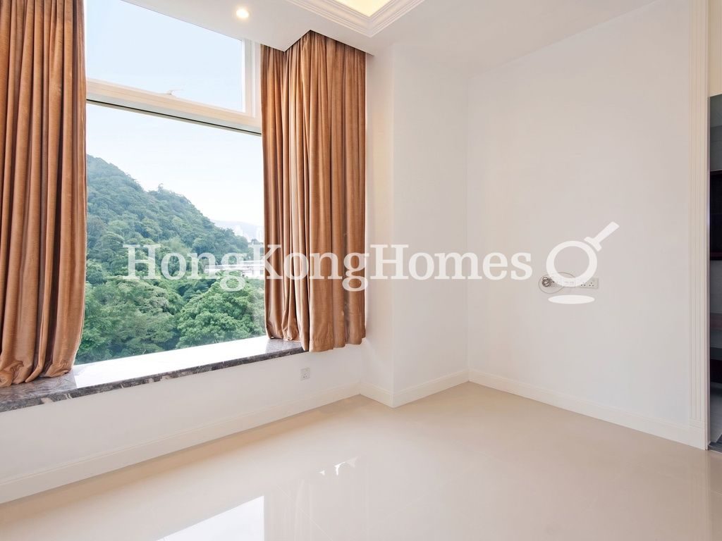 Third Ensuite Bedroom — Infinity (Peak Road, 8), The Peak