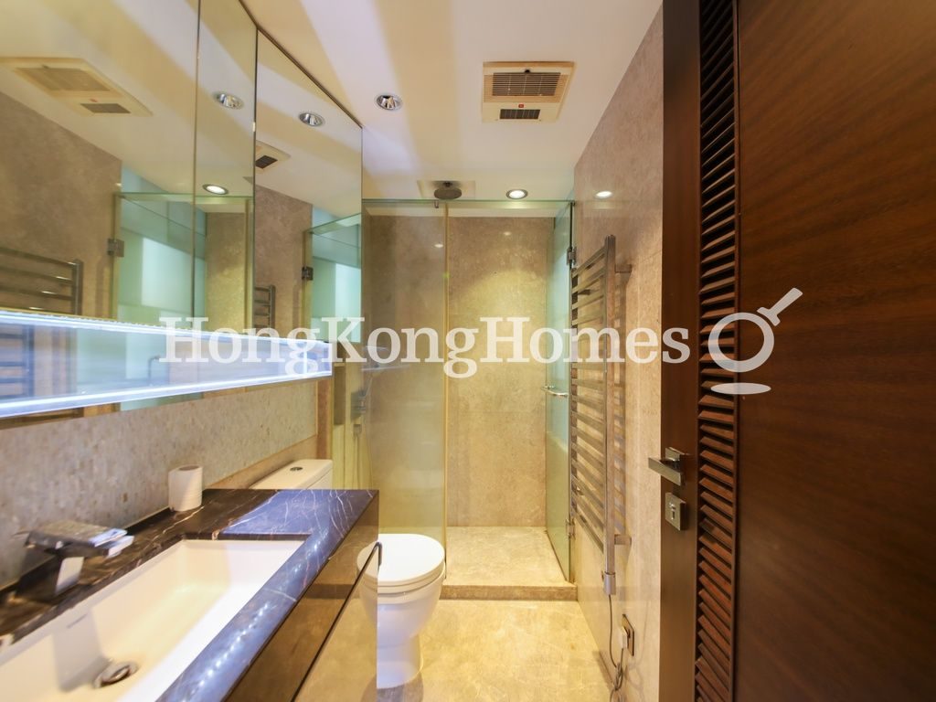 Second Ensuite Bathroom — 堅麗閣，中半山