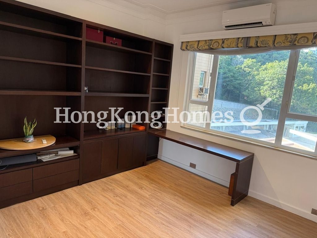Third Bedroom — La Hacienda - Apartment A, The Peak