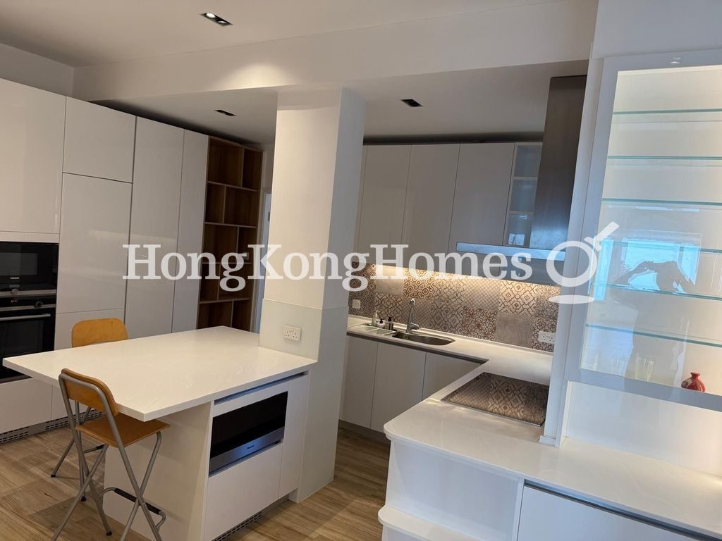 Kitchen — La Hacienda - Apartment A, The Peak