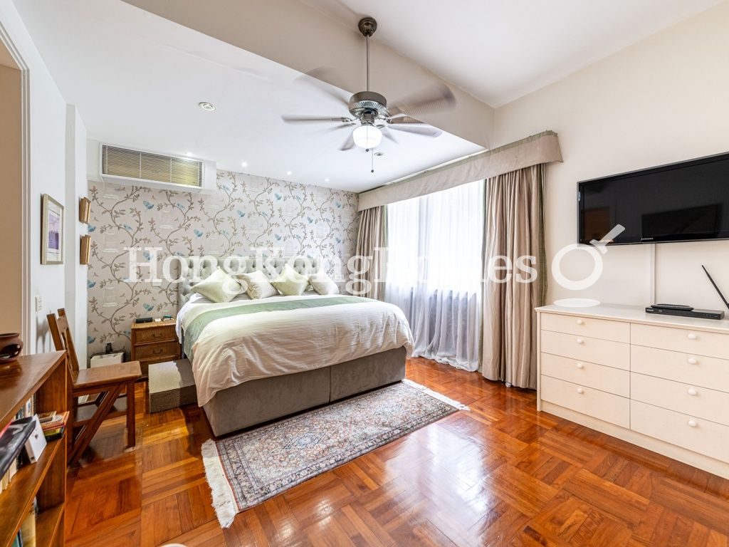 Master Bedroom — Stewart Terrace, The Peak