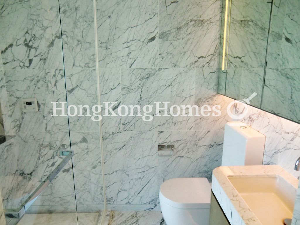 Second Ensuite Bathroom — Argenta, Mid-levels West